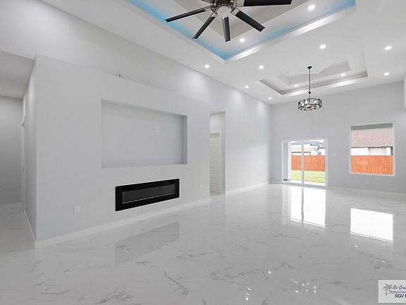 5th image of 8609 Bellagio Cir
