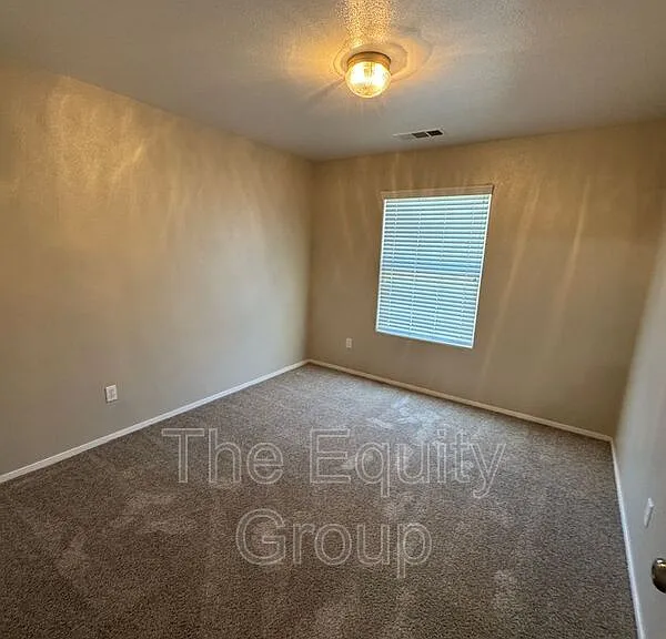 2824 N County Center St — Photo 9