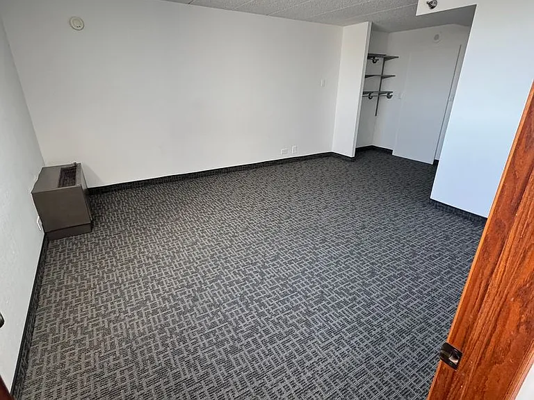 The McCoy at 8035 Apartments - Clive — Photo 53