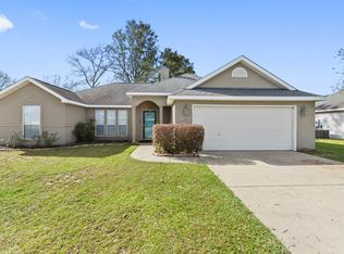 17220 Meadowbrook Dr, Gulfport, MS 39503