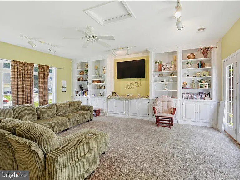 2861 Portobello Ct — Photo 8