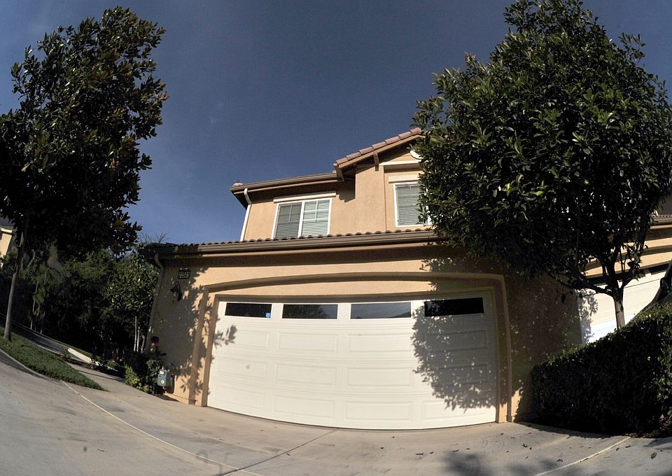 2nd image of 22544 Canal Cir