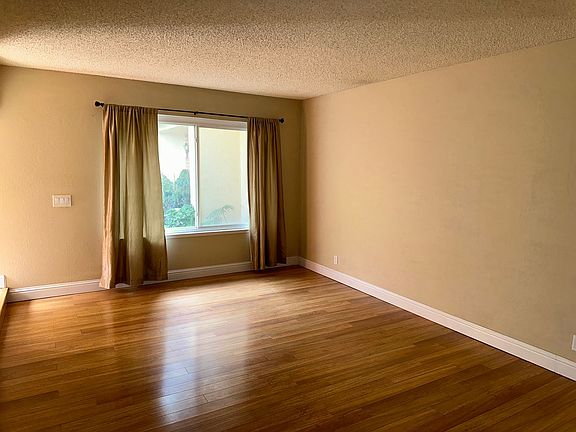 4th image of 4123 Asimuth Cir