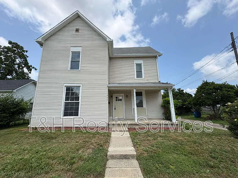 604 W 4th St — Photo 1