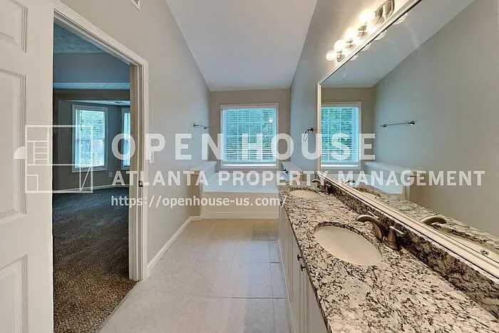399 Charesa Ln — Photo 12