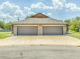 1764 Eighty Niner Ter, El Reno, OK 73036