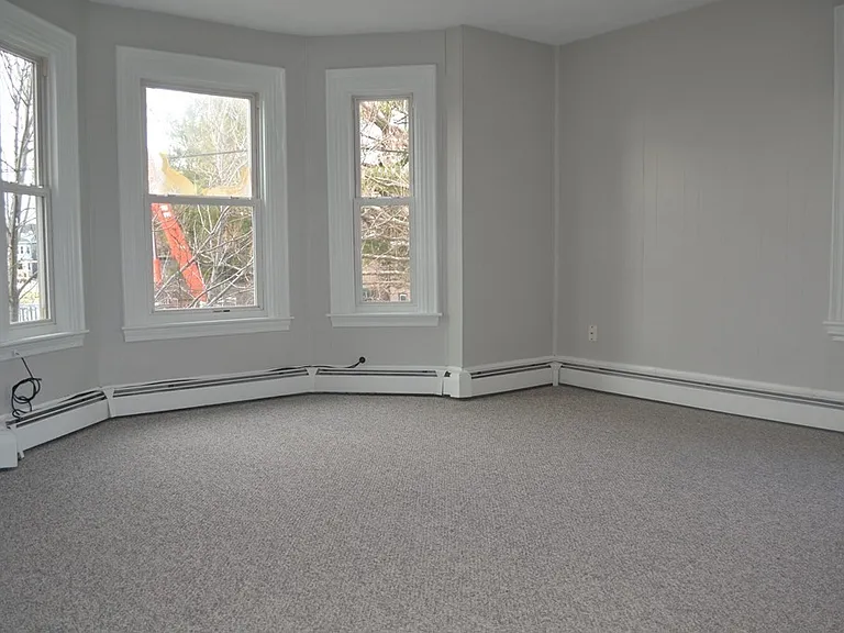 5 Laurel St #5 — Photo 8