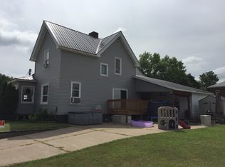1102 15th Ave, Bloomer, WI 54724