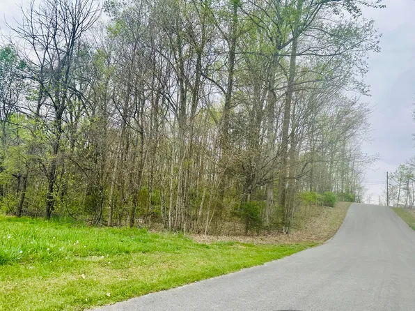 22 Corner Dr, Somerset, KY 42503