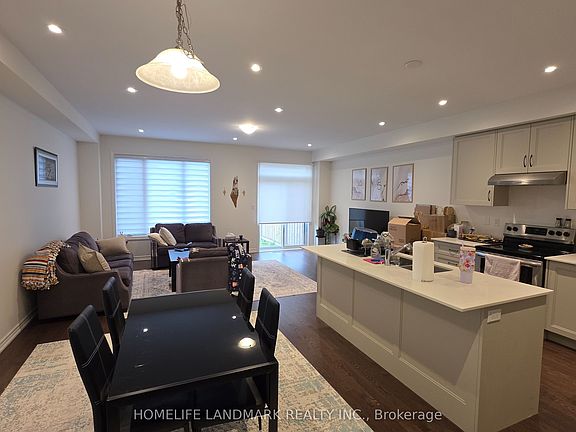 3rd image of 67 Laing Dr
