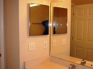 7057 Snowy Canyon Dr UNIT 111, Jacksonville, FL 32256