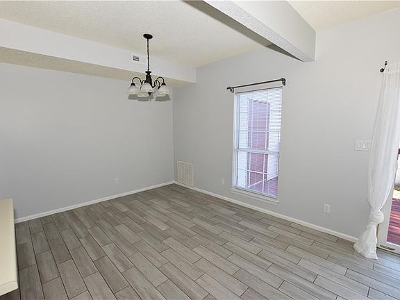 4th image of 5304 Aden Ct