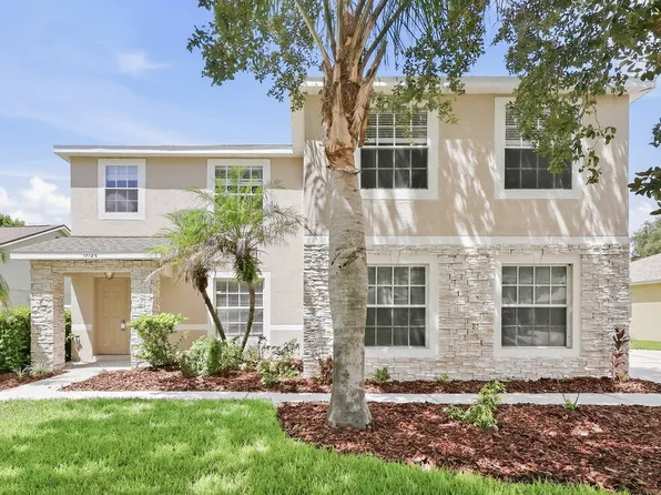 17126 Falconridge Rd, Lithia, FL 33547