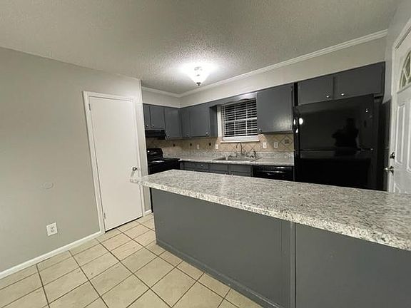 4th image of 2521 Hawksbury Ln #2521