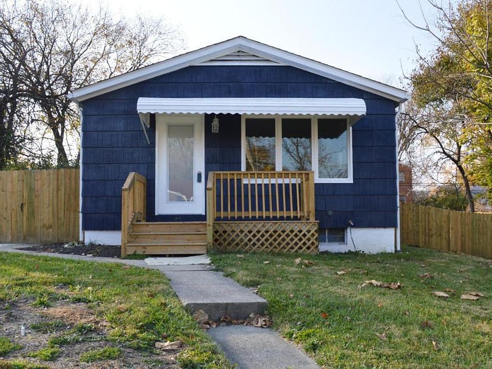 1st image of 499 Parkwood Ave