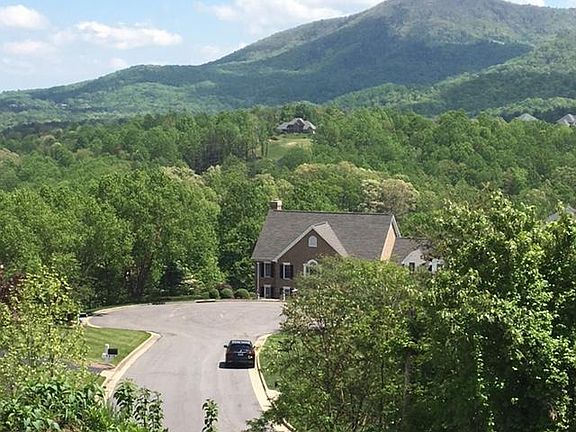 2nd image of 7608 Autumn Park Dr