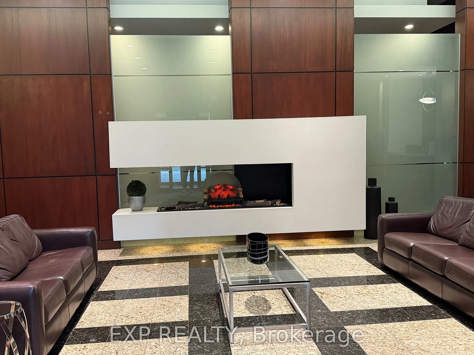 1 bed, $2,450 — Photo 2