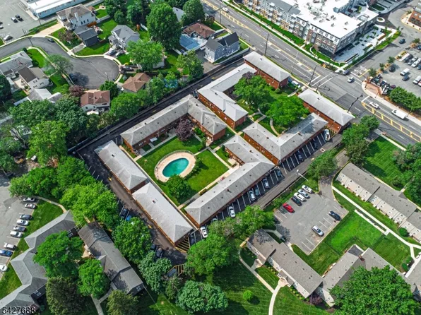 183C Terhune Ave #C, Lodi Boro, NJ 07644