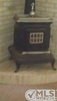 3rd image of 1647 Rosewood St