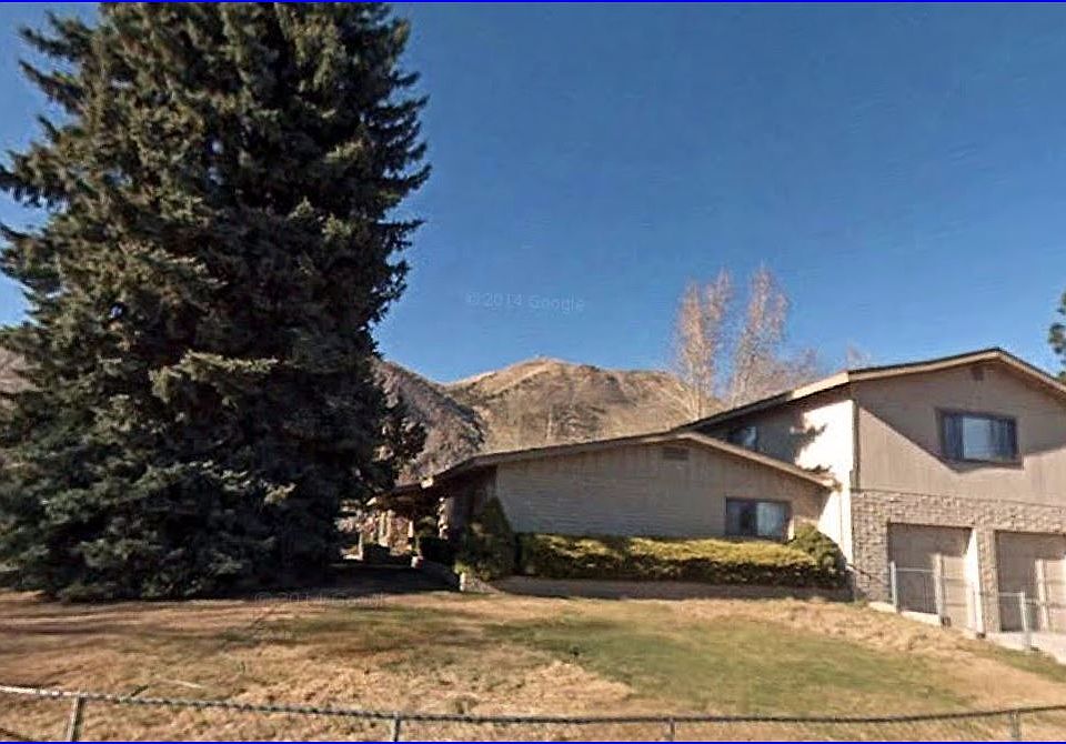 Beautiful corner lot