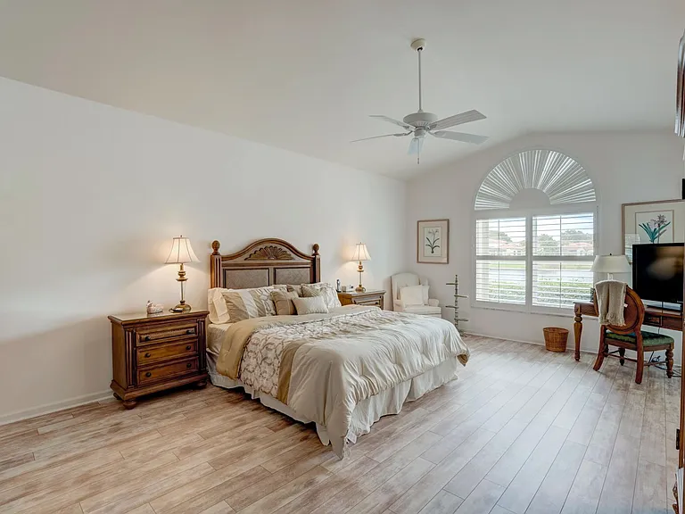 3518 Lantern Bay Dr — Photo 16