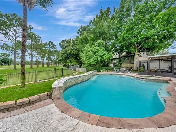 2nd image of 2116 Firestone Ct