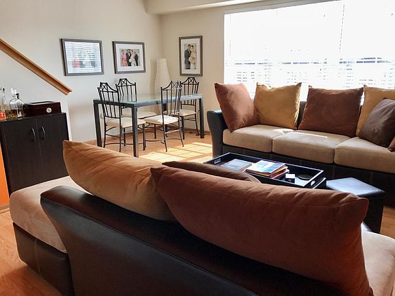 Living Room (2nd Floor)