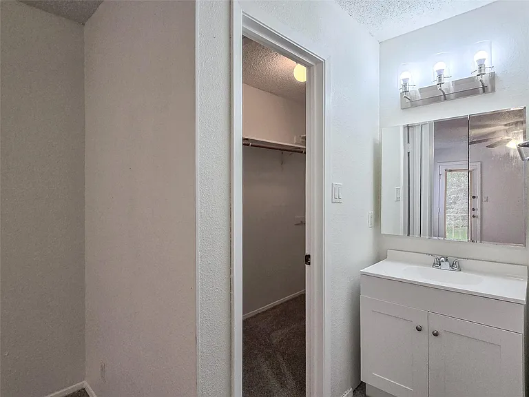8418 Fathom Cir #103 — Photo 17