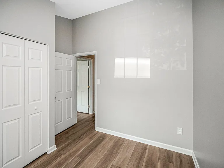 9705 Becker Ct — Photo 9