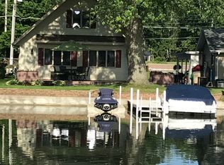 12681 N Rainey Rd E, Syracuse, IN 46567