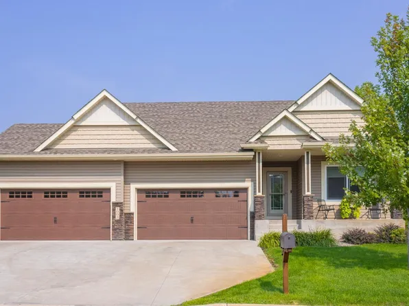 1003 Christof Ct, Montrose, MN 55363