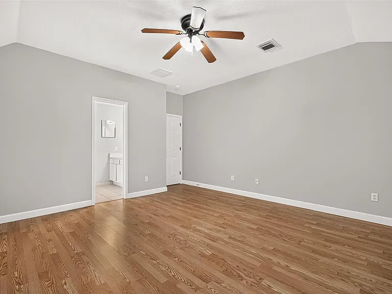 1810 Ashton Village Dr — Photo 15