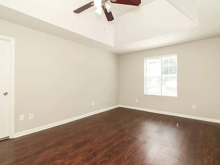 1799 Killarney Dr SW — Photo 11