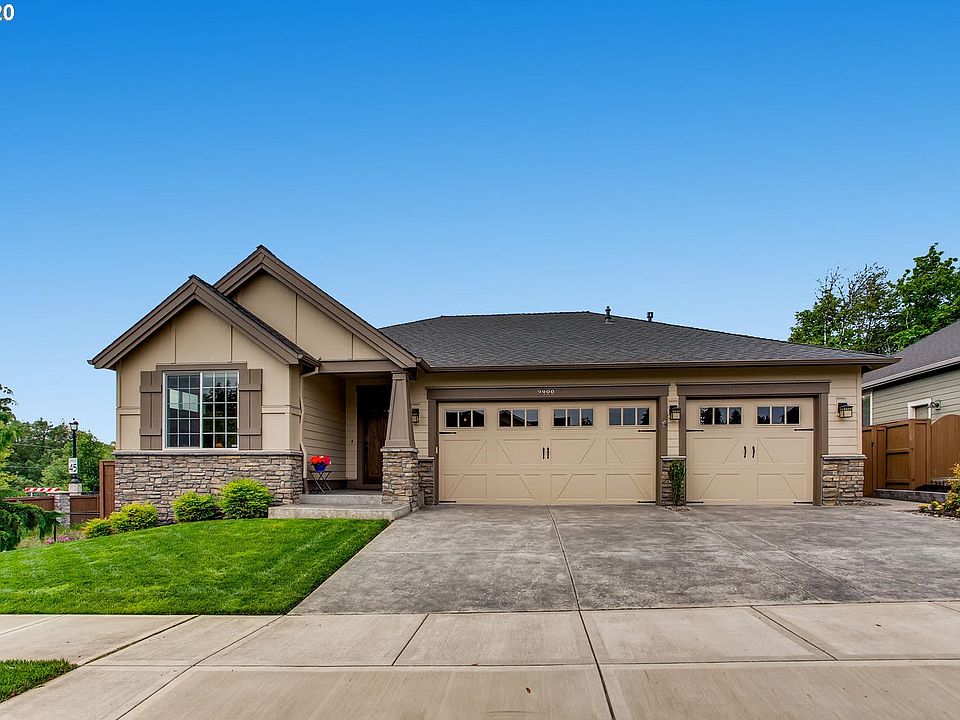 1st image of 3899 SE Pipers Dr