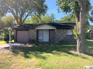 3103 Gayle St, Victoria, TX 77901