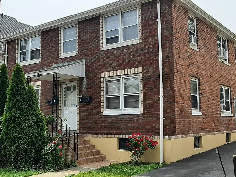 45 Spring St #1