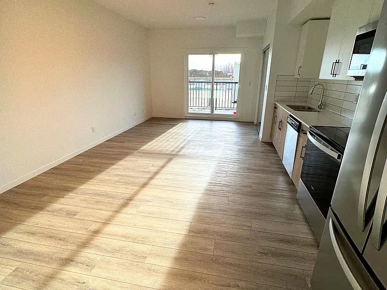 864 Secord Blvd NW #105 — Photo 3