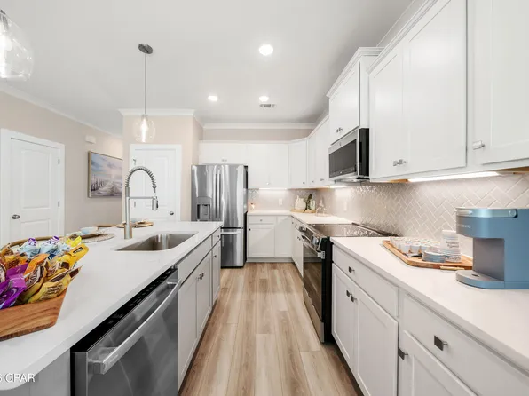 307 Cyan Ln #28, Panama City Beach, FL 32407