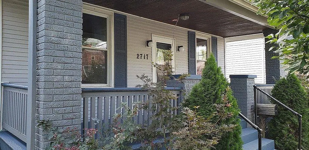 2717 Lawndale Ave — Photo 3