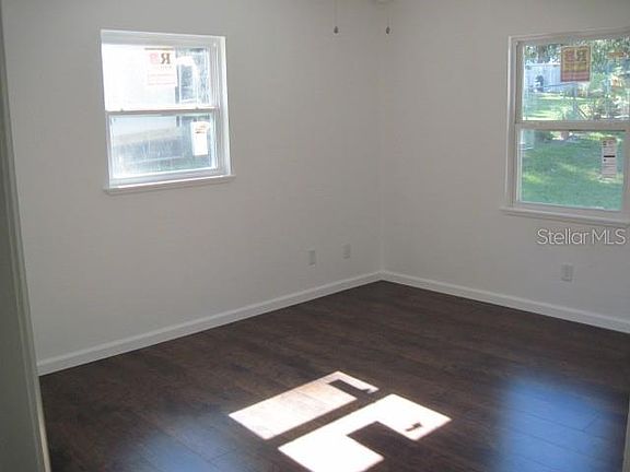 4th image of 2775 N Thorpe Ave