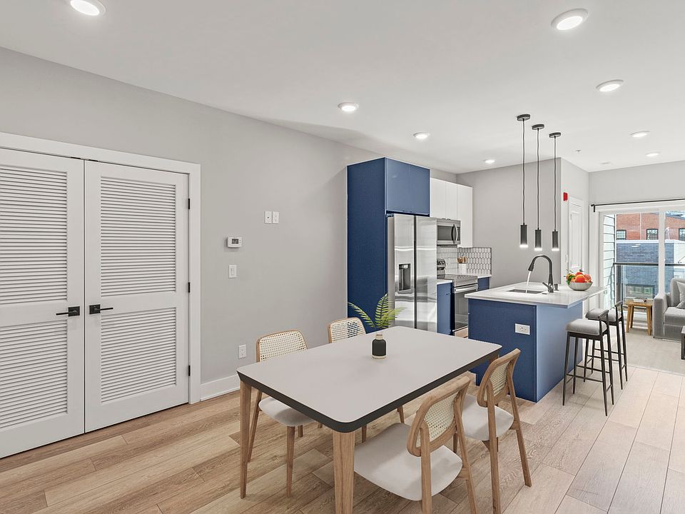 1st image of 2624 Trenton Ave #204
