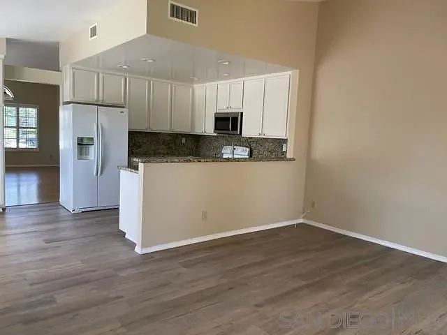 8809 Calle Perico — Photo 4
