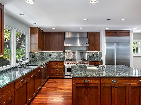 Chef's Kitchen