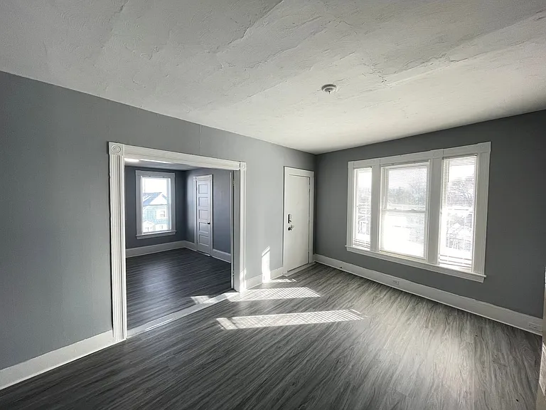 301 Amory St #3 — Photo 9