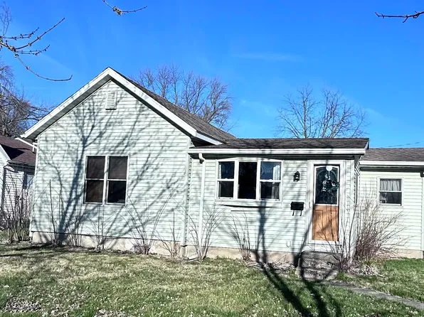 135 S Scott St, Rensselaer, IN 47978