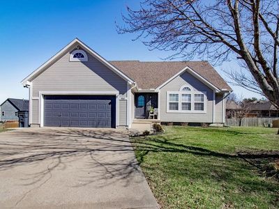 950 NW Maplewood Ct, Grain Valley, MO, 64029