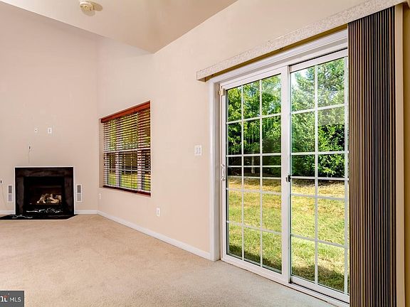 5th image of 11148 Wortham Crest Cir #114