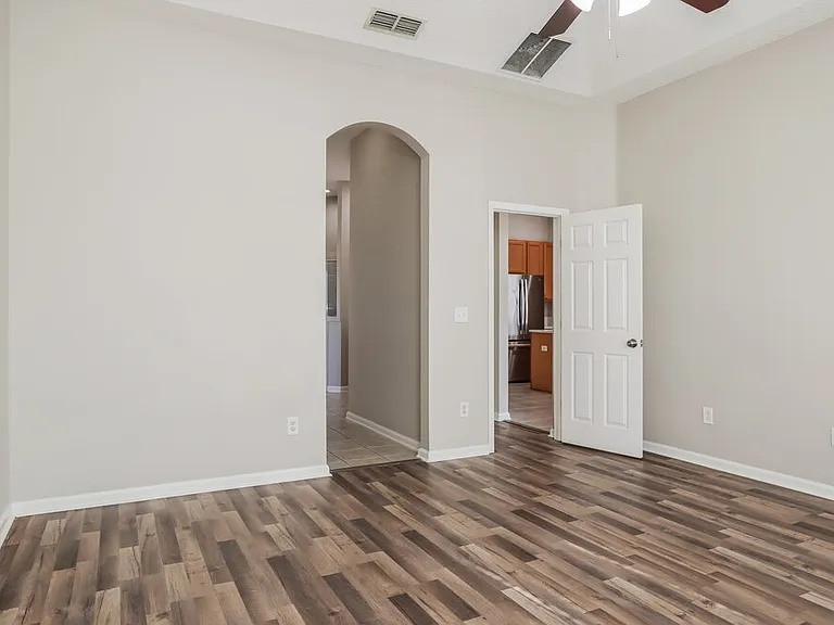 9446 Maidstone Mill Dr E — Photo 10