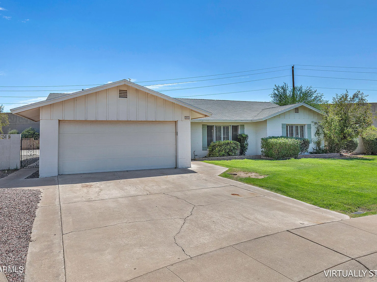 4 bed, 2.0 bath, 2153 sqft, $2,999 — Photo 3