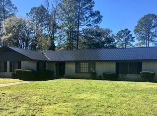 109 Camp Ln, Brunswick, GA 31525